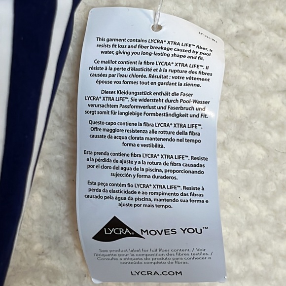 NWT Lands End Womens Tugless Tank Navy Stripes One Piece Swim Suit SIZE 4L - Picture 4 of 8